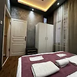 Alyon Otel