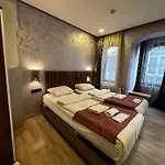 Alyon Otel