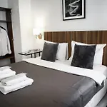 Hotel Alyon 3*