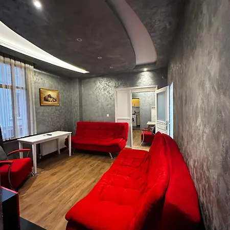 Alyon Hotel 3*