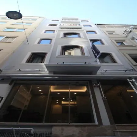 Alyon Hotel