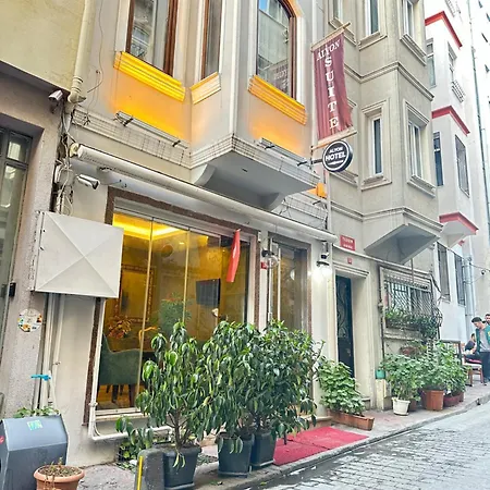 Alyon Hotel