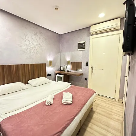 Alyon Otel
